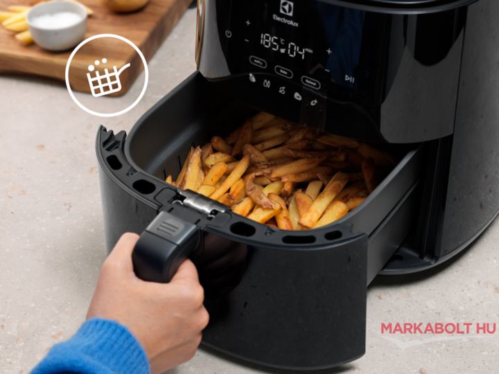 Electrolux EAF3B  Air Fryer sütő 2 év garancia - mintadarab